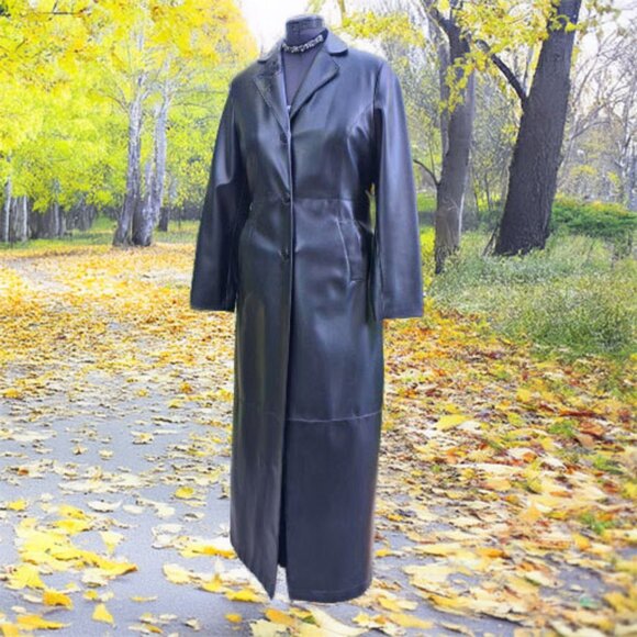 Gorgeous Long Floral Embroidered Black Faux Leather Coat Size 10 - Picture 1 of 8